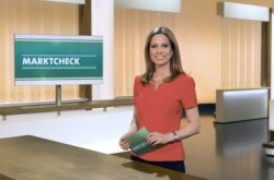 SÜDWESTRUNDFUNK
Marktcheck - Das Verbrauchermagazin
Hendrike Brenninkmeyer
© SWR/Alexander Kluge, honorarfrei - Verwendung gemäß der AGB im engen inhaltlichen, redaktionellen Zusammenhang mit genannter SWR-Sendung und bei Nennung "Bild: SWR/Alexander Kluge" (S2+). SWR-Presse/Bildkommunikation, Baden-Baden, Tel: 07221/929-26868, foto@swr.de Hendrike Brenninkmeyer